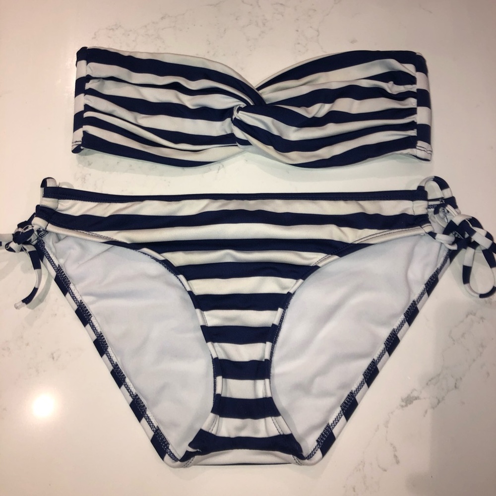 Strapless Bikini! (S)